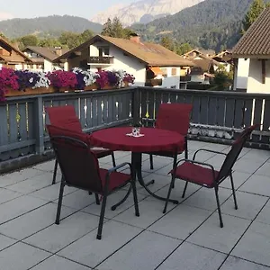  شقة Blick Zur Zugspitze