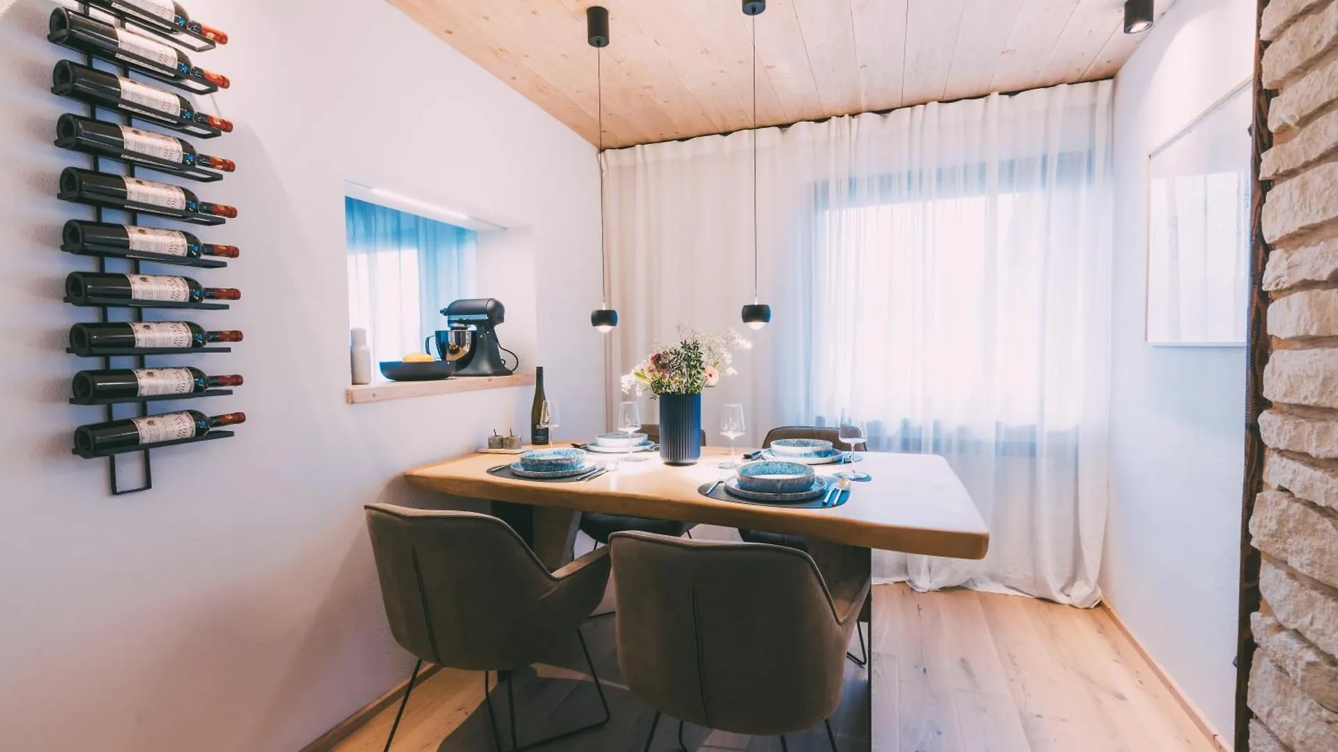 Homestay Zentrales Zimmer Mit Bergblick In Bewohnter Eigentumswohnung Garmisch-Partenkirchen